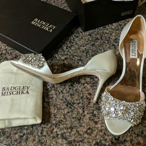 Badgley Mischka Shoes - Bagdley Mischka Hansen Crystal Embellished Sandal Badgley Mischka Shoes - Bagdley Mischka Hansen Crystal Embellished Sandal